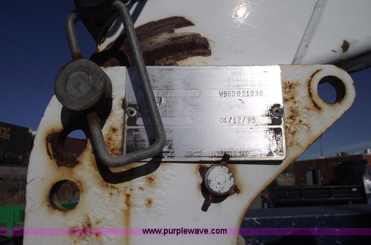 image for item E9543 1995 Ford F250 XL/XLT  service truck