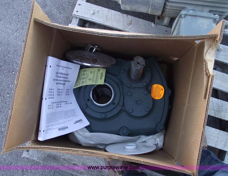 image for item E9556 Siemens 30 hp electric motor and Dodge torque arm double reduction