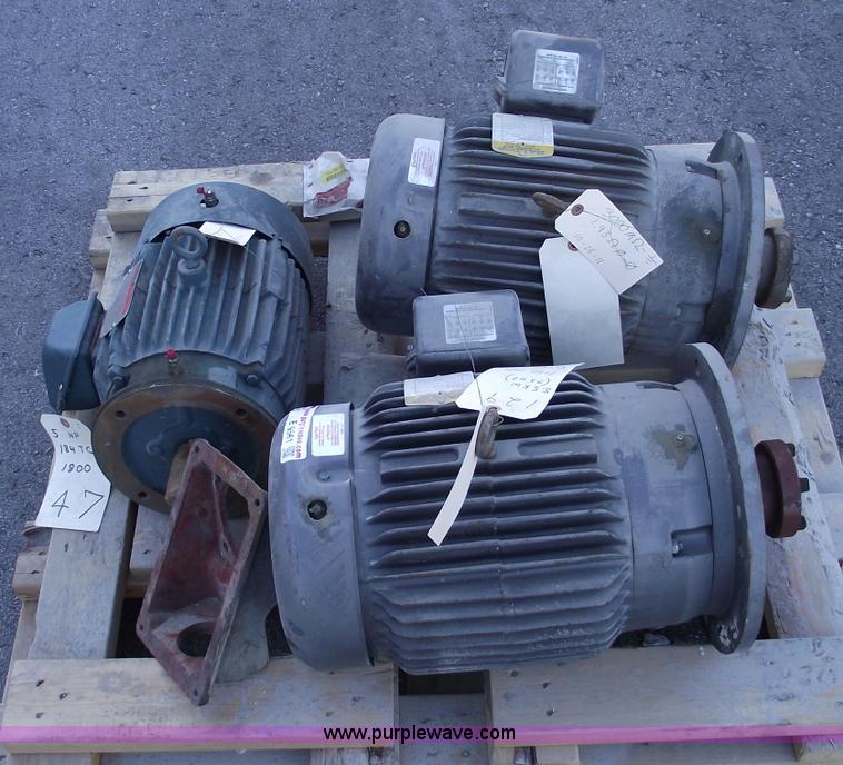 image for item E9561 (3) Electric motors