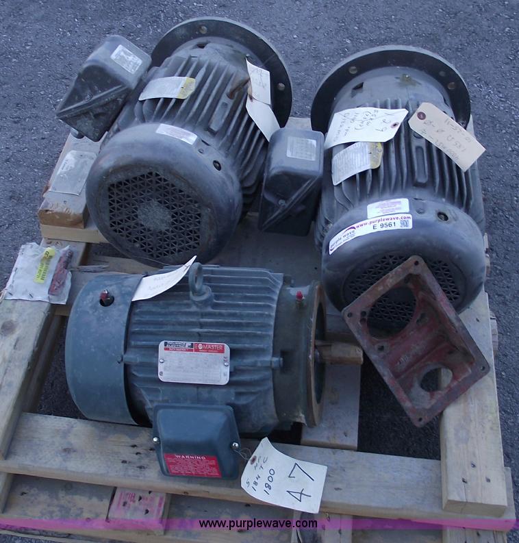 image for item E9561 (3) Electric motors