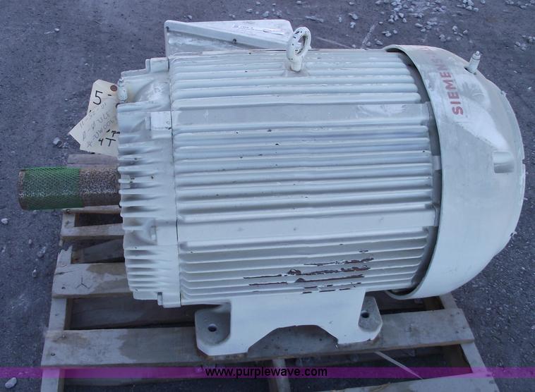image for item E9567 Siemens-Allis 125 hp electric motor