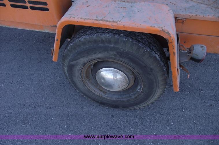 image for item E9576 Chipmore TM 16-C4 wood chipper