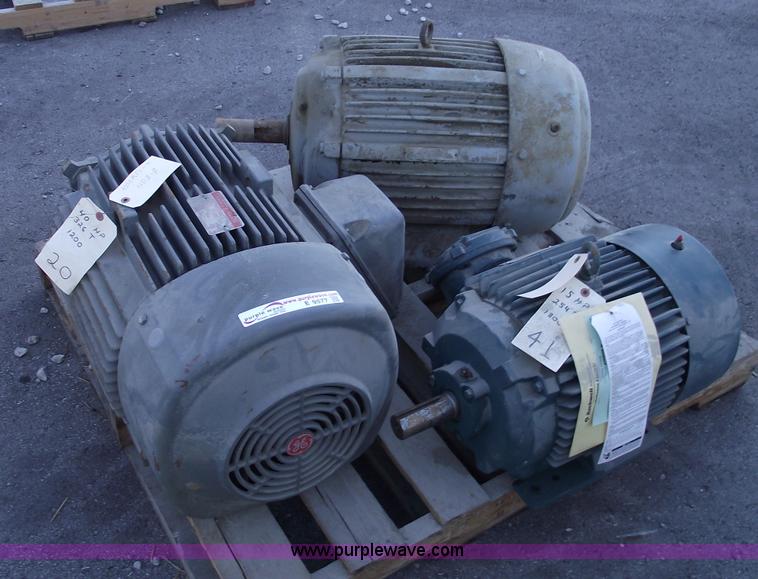 image for item E9577 (3) Electric motors