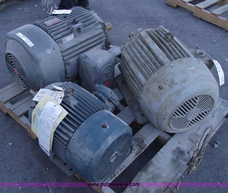 image for item E9577 (3) Electric motors