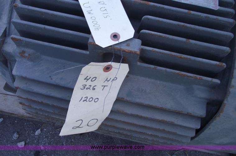 image for item E9577 (3) Electric motors