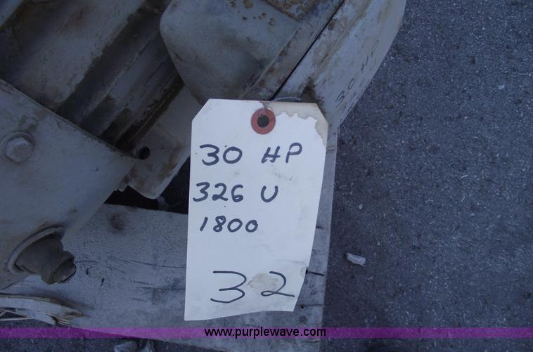 image for item E9577 (3) Electric motors