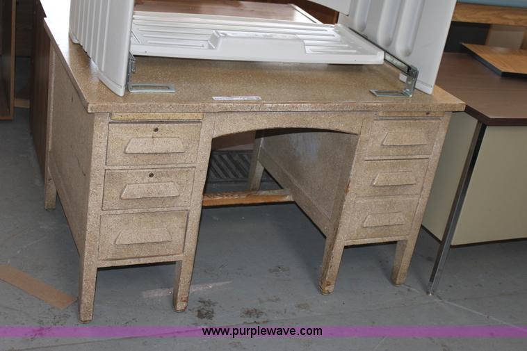 image for item F9991 (6) desks