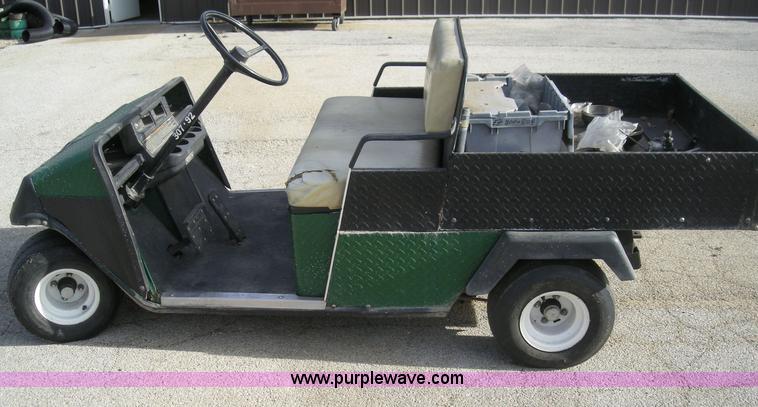 image for item I9751 1993 Ez-go GTX804 utility vehicle