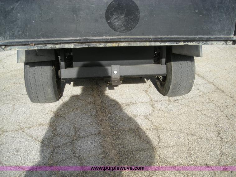 image for item I9751 1993 Ez-go GTX804 utility vehicle