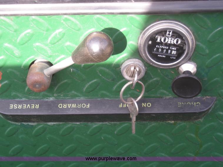 image for item I9751 1993 Ez-go GTX804 utility vehicle