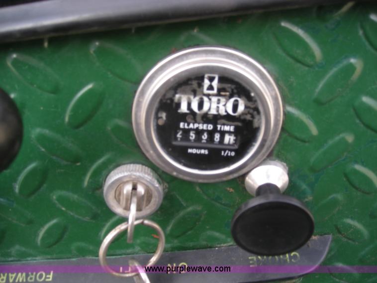 image for item I9751 1993 Ez-go GTX804 utility vehicle