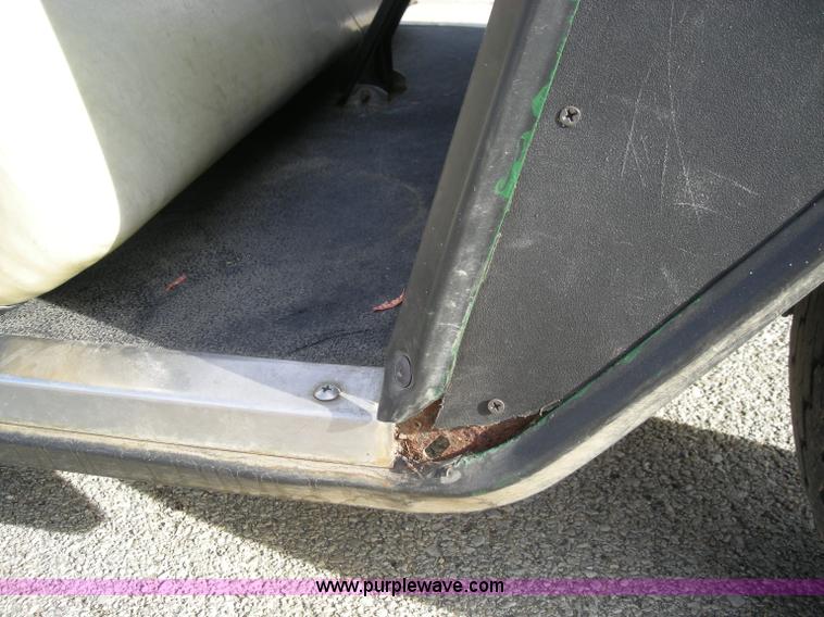 image for item I9751 1993 Ez-go GTX804 utility vehicle