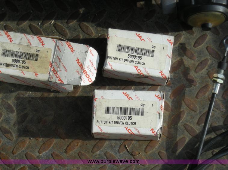 image for item I9751 1993 Ez-go GTX804 utility vehicle