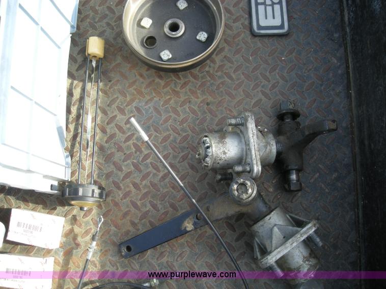 image for item I9751 1993 Ez-go GTX804 utility vehicle