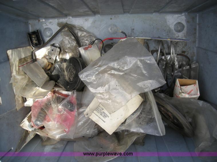 image for item I9751 1993 Ez-go GTX804 utility vehicle