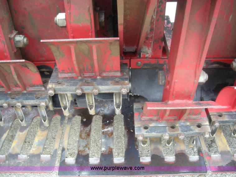 image for item I9752 1991 Toro 09501 pull behind fairway aerator