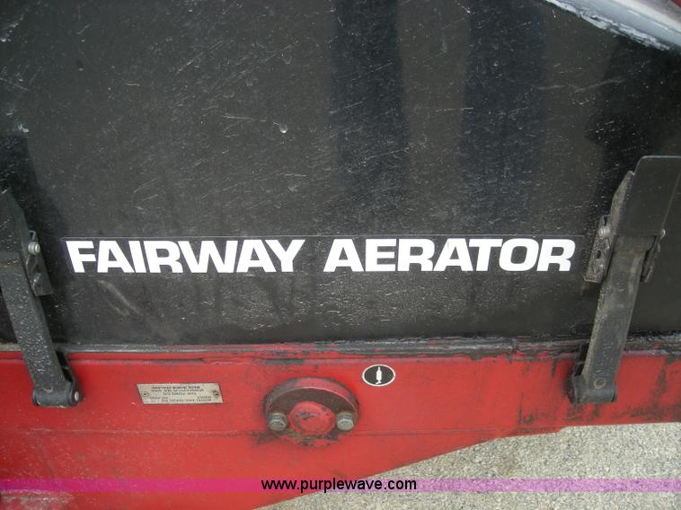 image for item I9752 1991 Toro 09501 pull behind fairway aerator