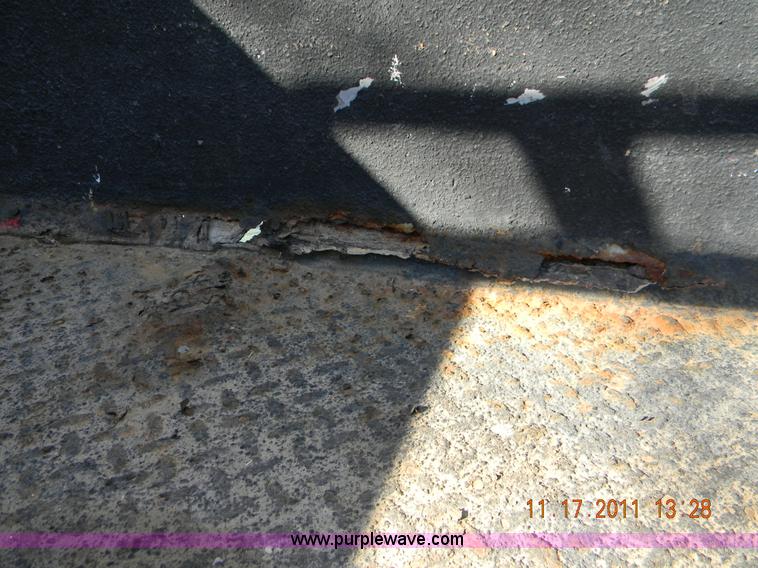 image for item I9754 1999 Chevrolet K2500 pickup truck