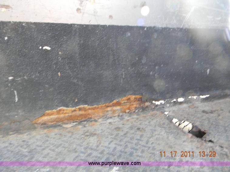 image for item I9754 1999 Chevrolet K2500 pickup truck