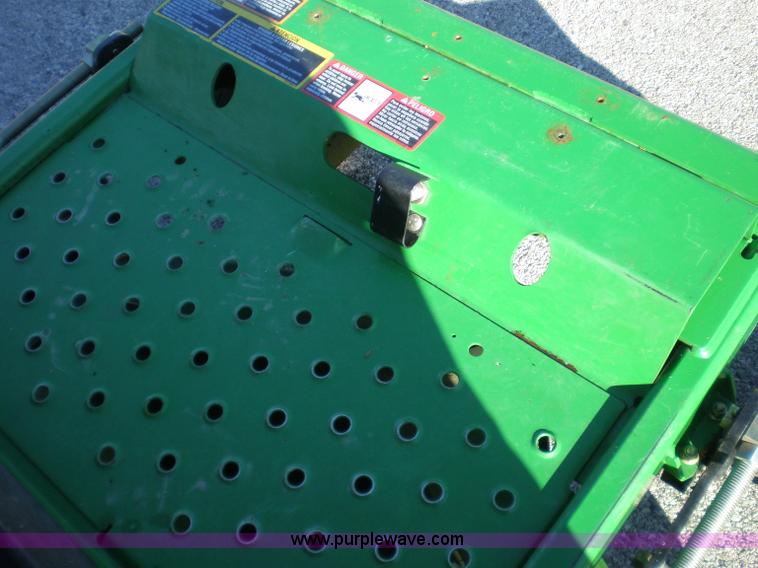 image for item I9755 2007 John Deere 997 mower