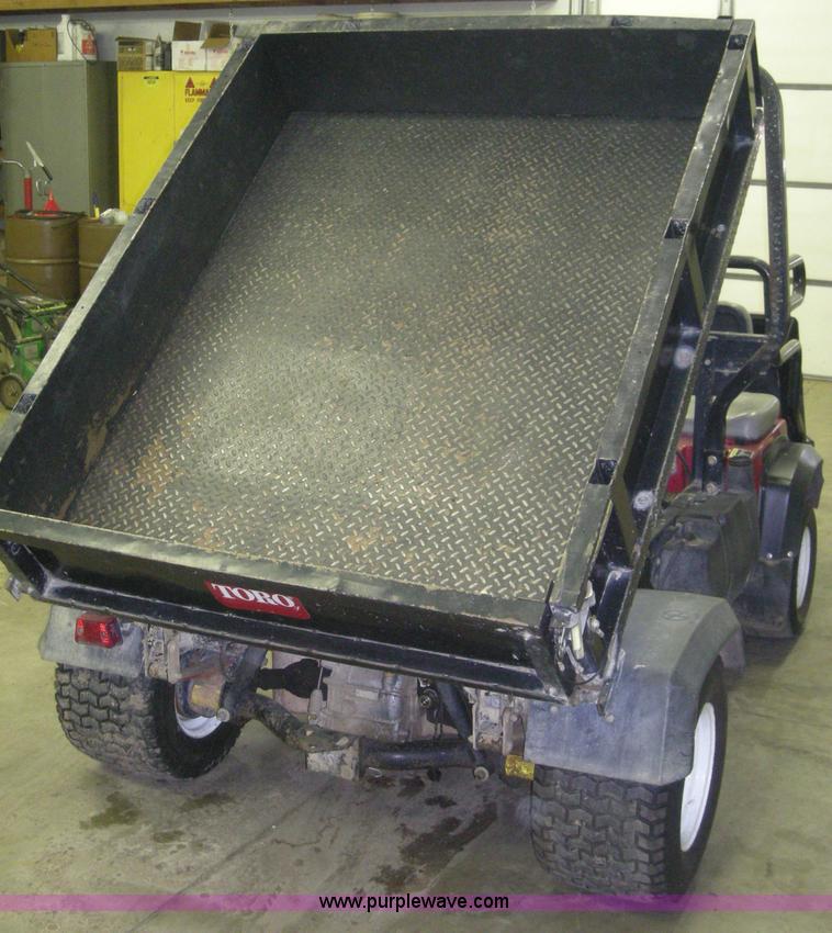 image for item I9759 1998 Toro Workman 3200 utility vehicle