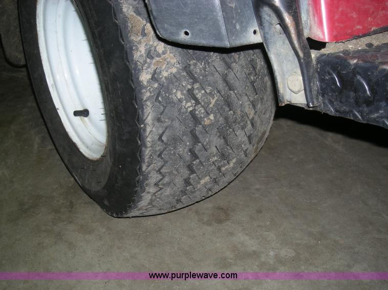 image for item I9759 1998 Toro Workman 3200 utility vehicle