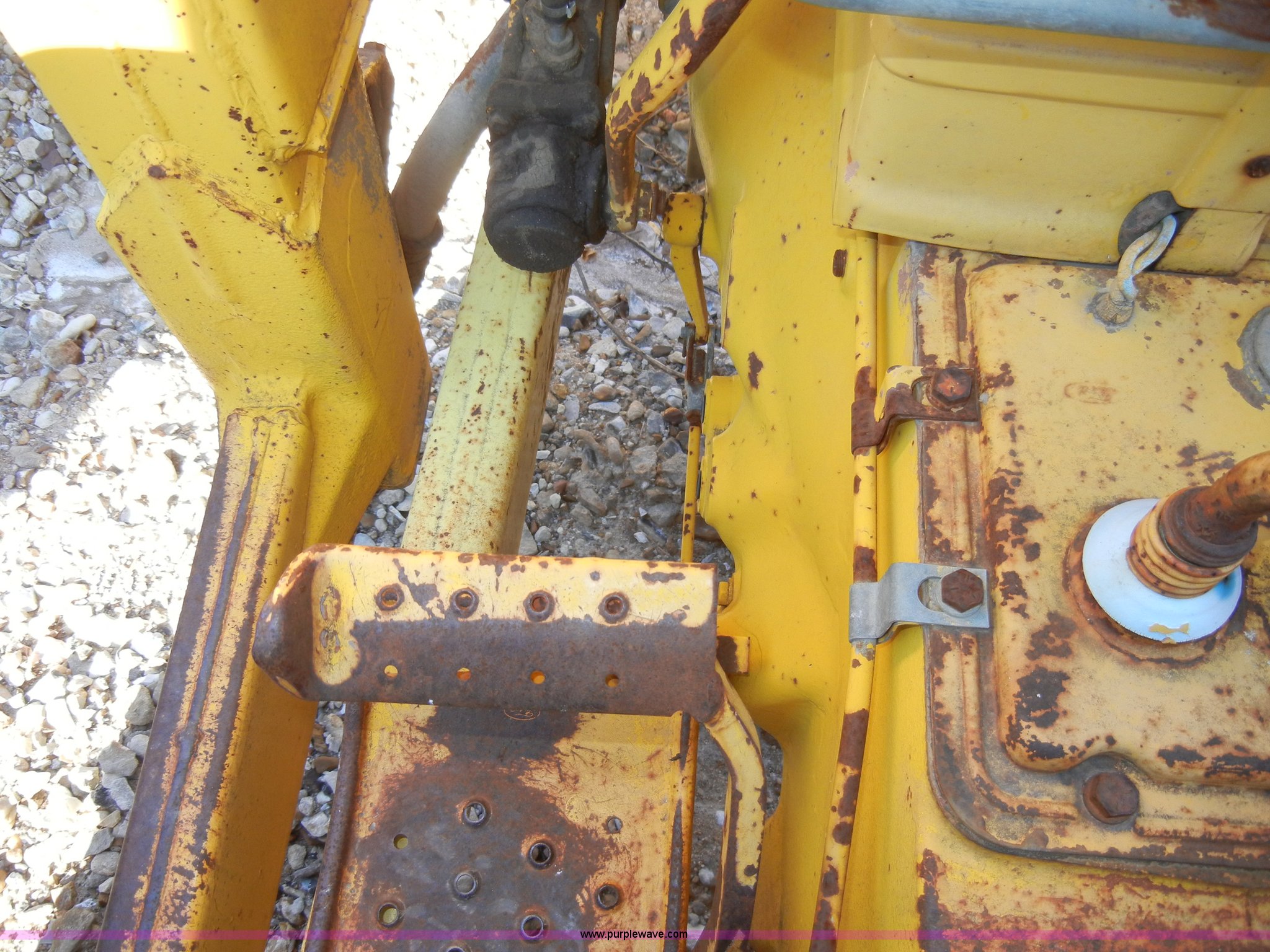 Ford 420 RD22ik tractor with loader and backhoe in Manhattan, KS Item