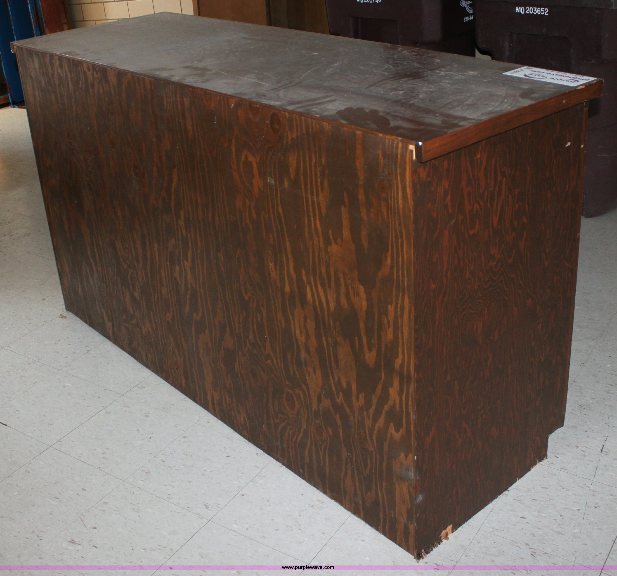 Wood bookshelf in McPherson, KS Item B8873 sold Purple Wave