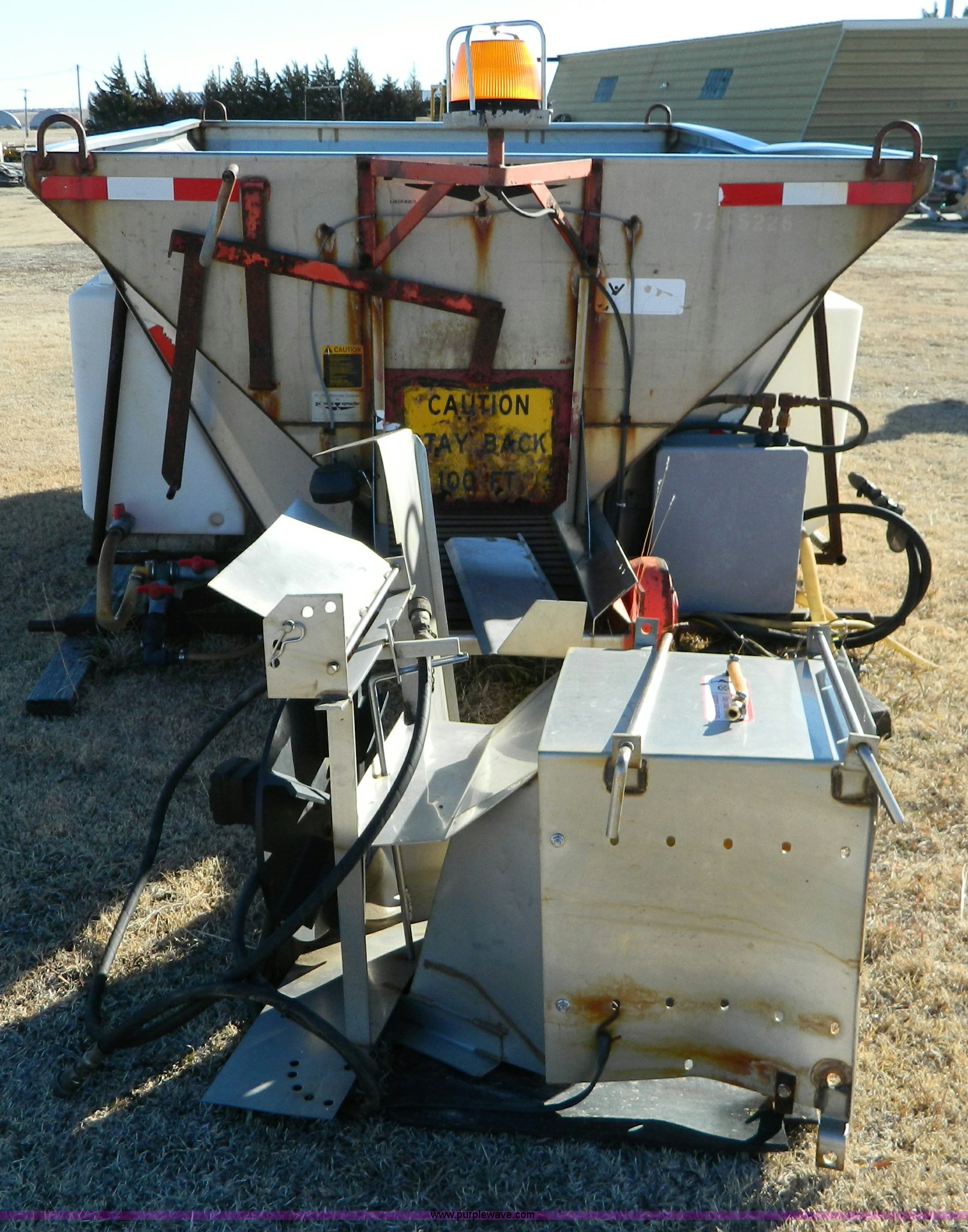 Swenson 10' salt/sand spreader in Luray, KS Item D8691 sold Purple Wave