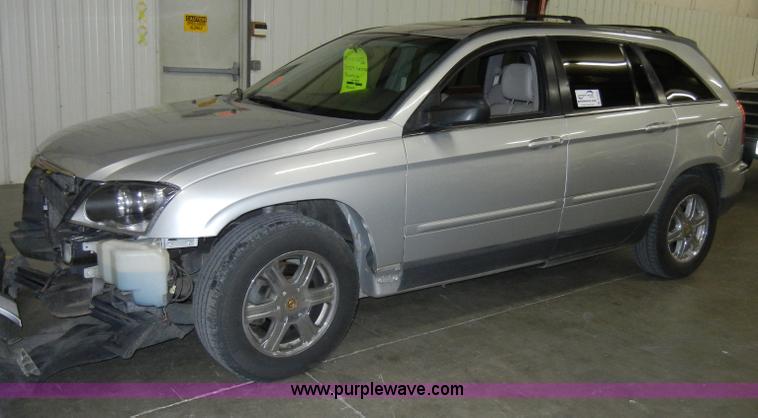 image for item A3445 2004 Chrysler Pacifica AWD SUV