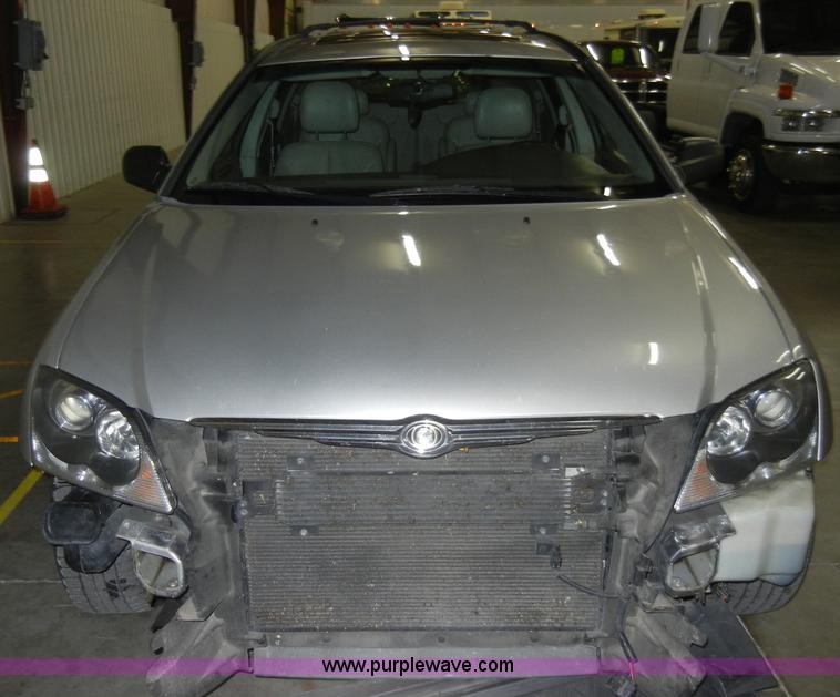 image for item A3445 2004 Chrysler Pacifica AWD SUV