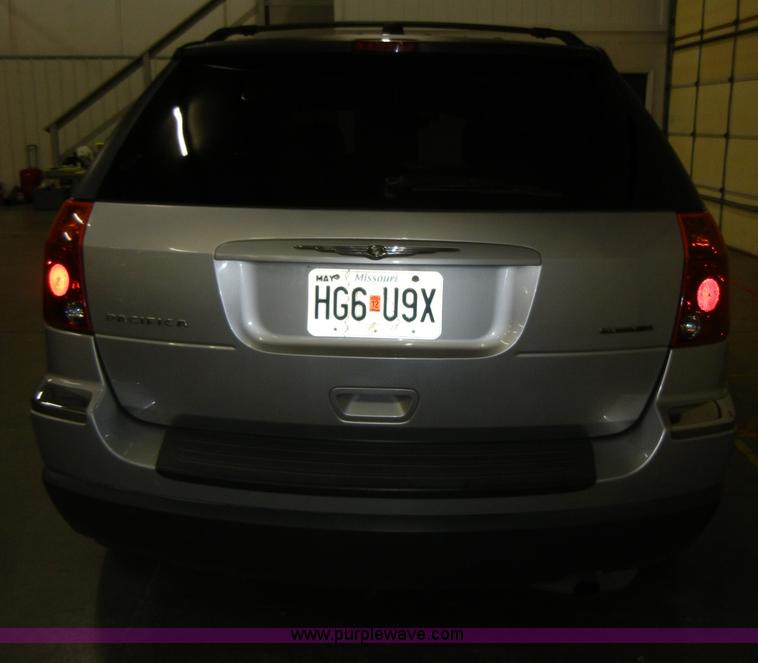 image for item A3445 2004 Chrysler Pacifica AWD SUV