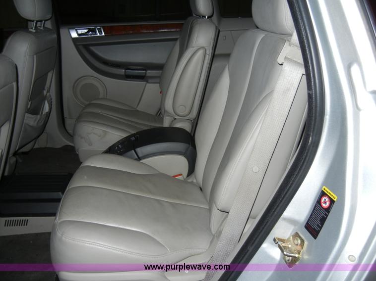 image for item A3445 2004 Chrysler Pacifica AWD SUV