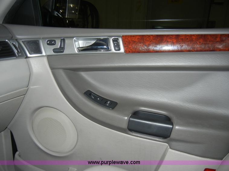 image for item A3445 2004 Chrysler Pacifica AWD SUV