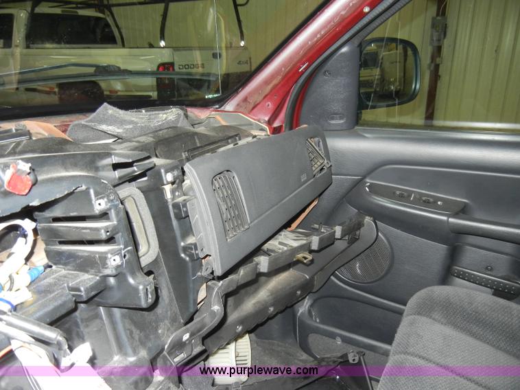 image for item A3447 2002 Dodge Ram 1500 SLT quad cab pickup truck Non-repairable certificate, parts only