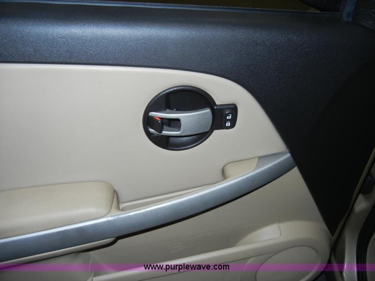 image for item A3449 2005 Chevrolet Equinox LT AWD SUV