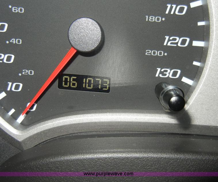 image for item A3449 2005 Chevrolet Equinox LT AWD SUV