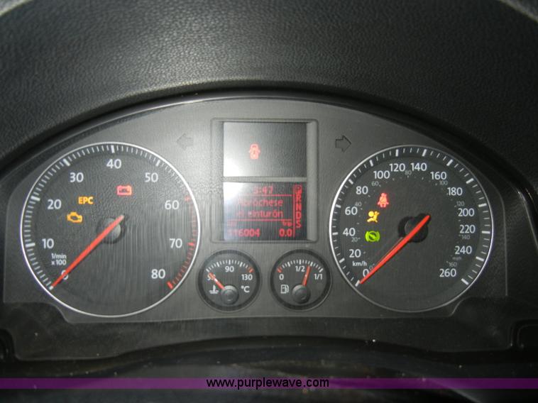 image for item A3450 2006 Volkswagen Bora Non-repairable certificate, parts only