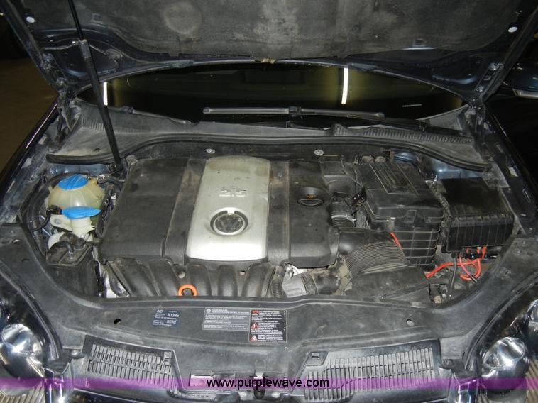 image for item A3450 2006 Volkswagen Bora Non-repairable certificate, parts only