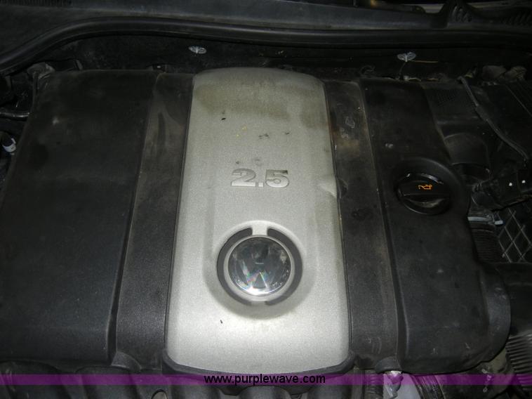 image for item A3450 2006 Volkswagen Bora Non-repairable certificate, parts only