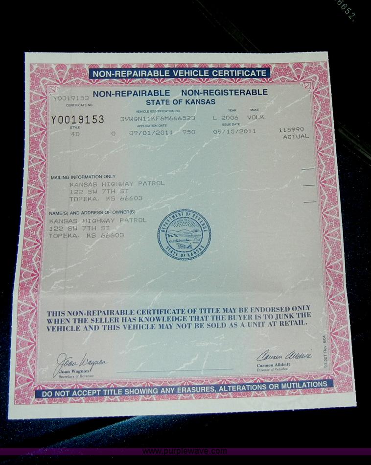 image for item A3450 2006 Volkswagen Bora Non-repairable certificate, parts only