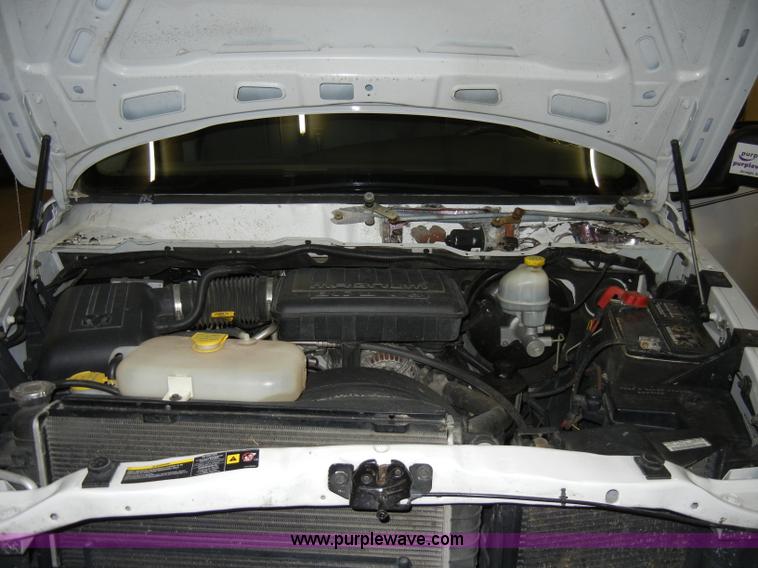 image for item A3451 2004 Dodge Ram 1500 ST pickup truck Non-repairable certificate, parts only