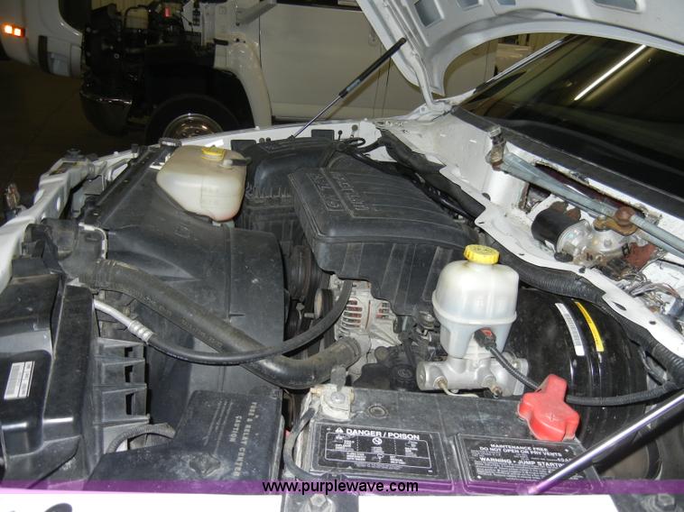 image for item A3451 2004 Dodge Ram 1500 ST pickup truck Non-repairable certificate, parts only