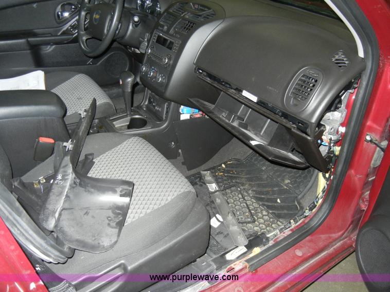 image for item A3452 2006 Chevrolet Malibu LT Maxx Non-repairable certificate, parts only