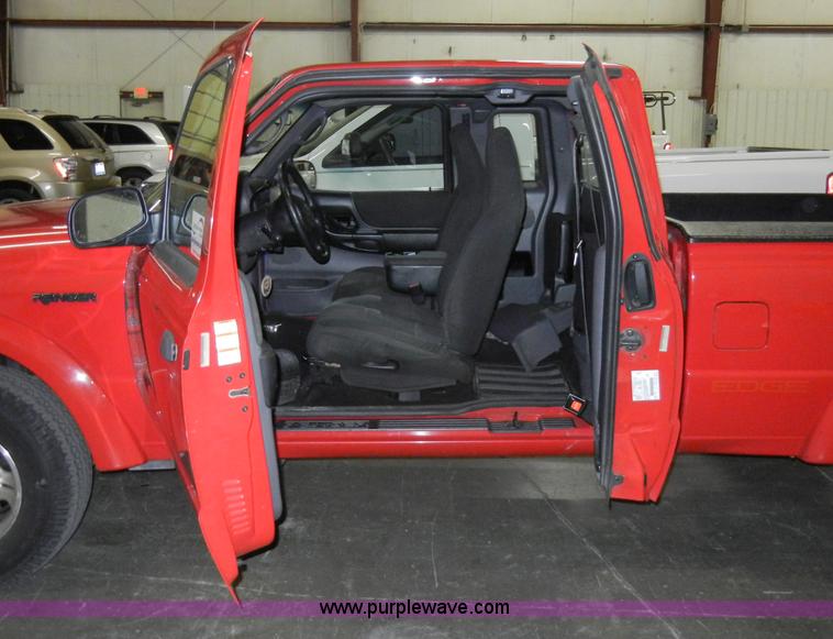 image for item A3454 2003 Ford Ranger Edge SuperCab pickup truck Non-repairable certificate, parts only