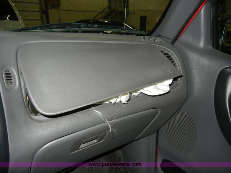 image for item A3454 2003 Ford Ranger Edge SuperCab pickup truck Non-repairable certificate, parts only