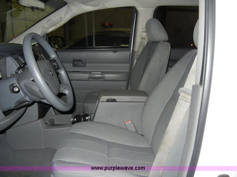 image for item A3455 2006 Dodge Durango SXT SUV Non-repairable certificate, parts only