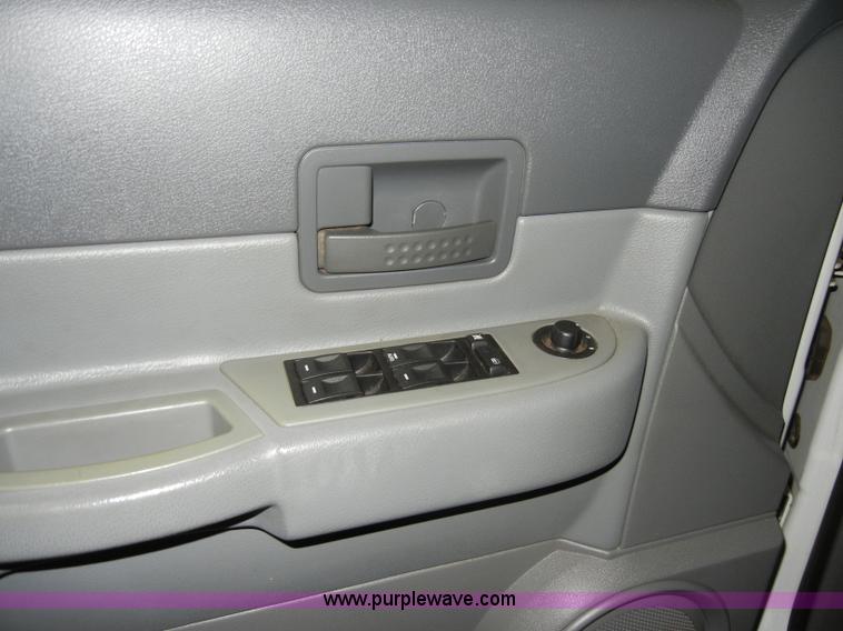 image for item A3455 2006 Dodge Durango SXT SUV Non-repairable certificate, parts only