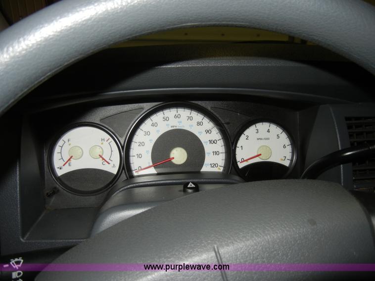 image for item A3455 2006 Dodge Durango SXT SUV Non-repairable certificate, parts only