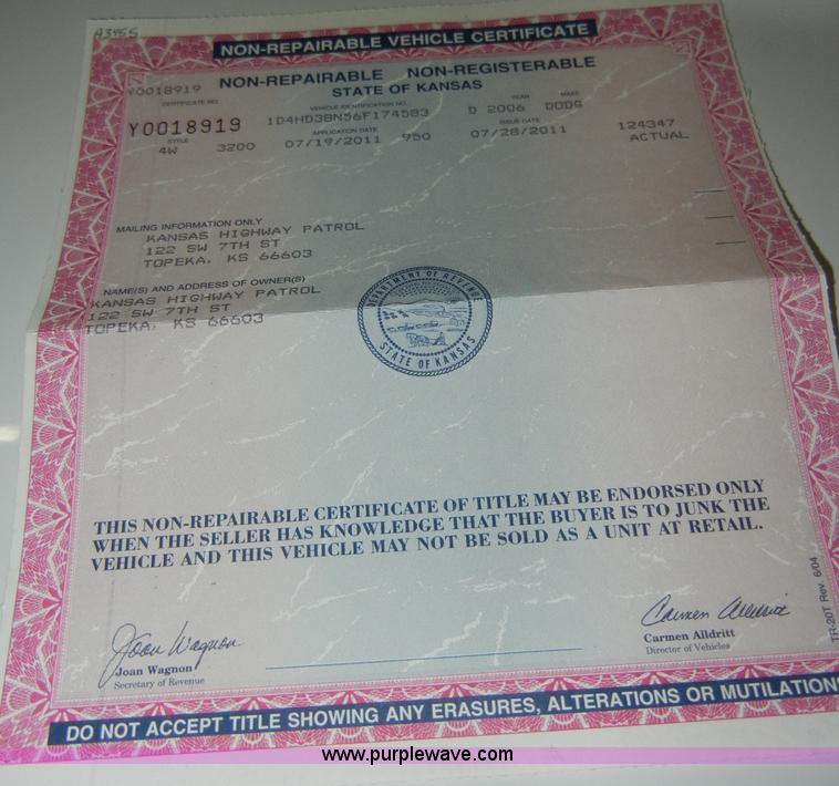 image for item A3455 2006 Dodge Durango SXT SUV Non-repairable certificate, parts only